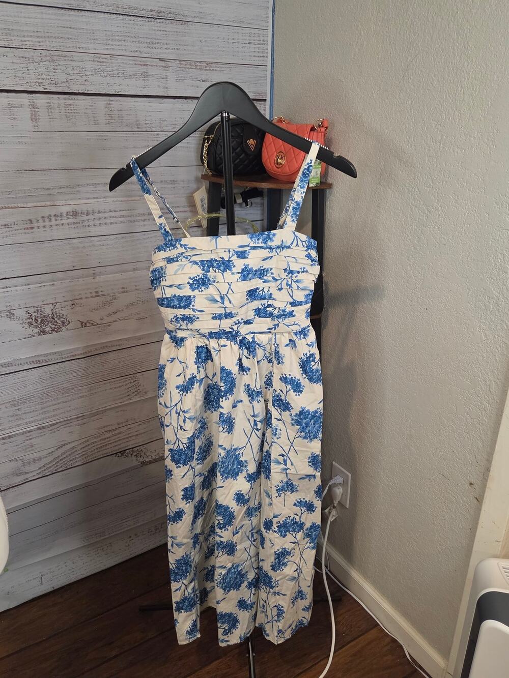 Abercrombie & Fitch Blue White Floral Midi Dress XSP Pleated Bodice Smocked Back